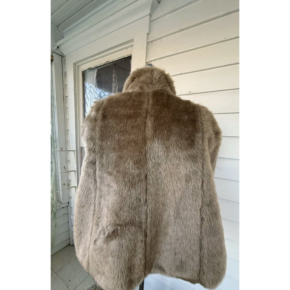 Vintage 60's Faux Fur Stole/Cape/Wrap Warm Beige - Picture 16 of 16